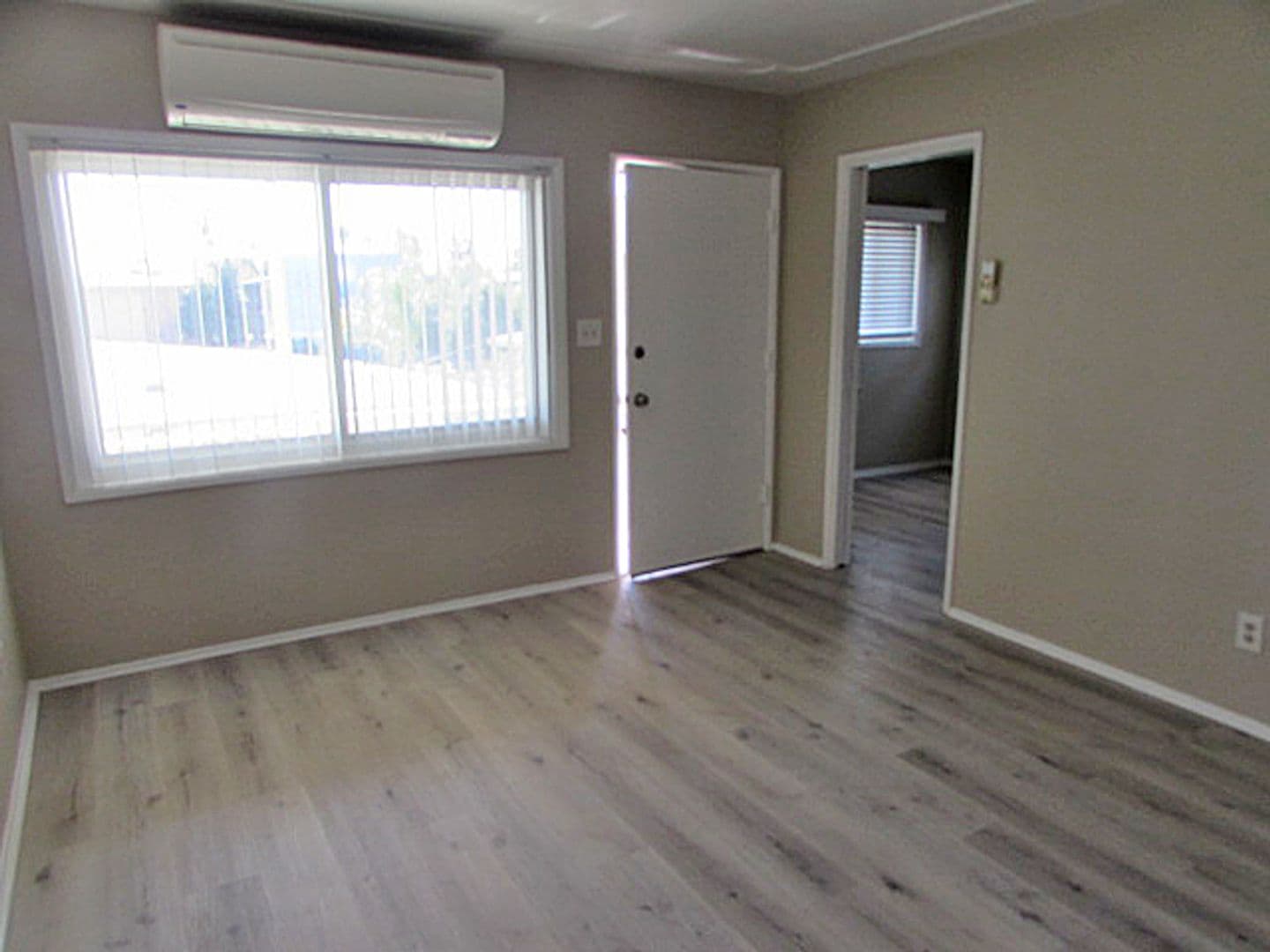 San Diego Apartment: 6234 Stanley Ave-Unit-1