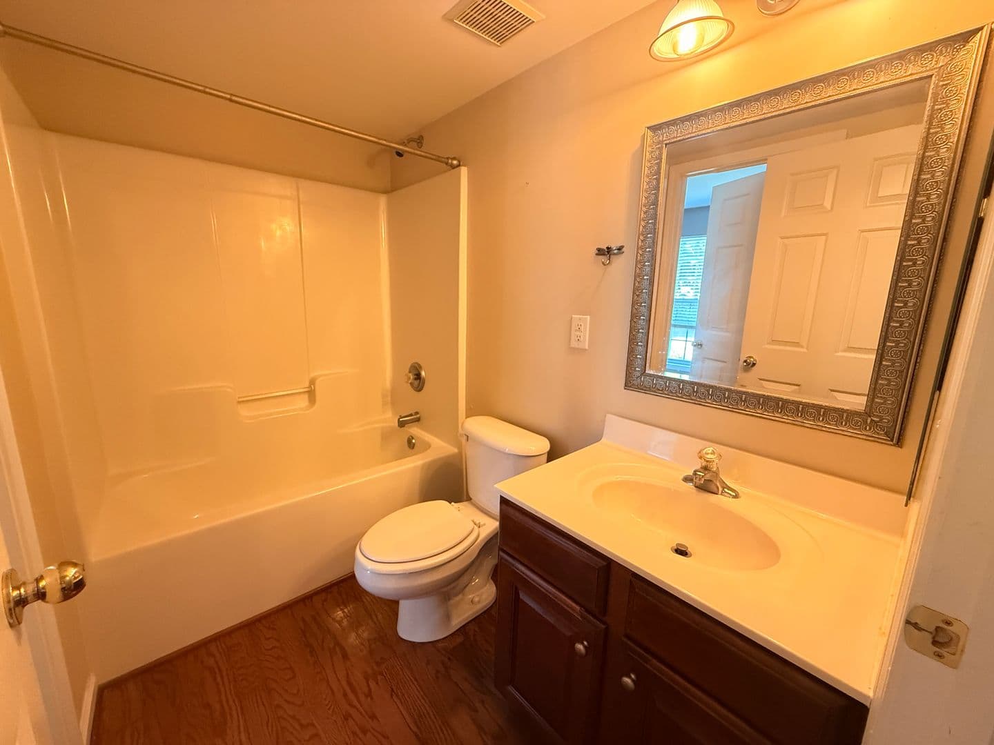 Charlotte Townhome: 15641 Castle Watch Ave