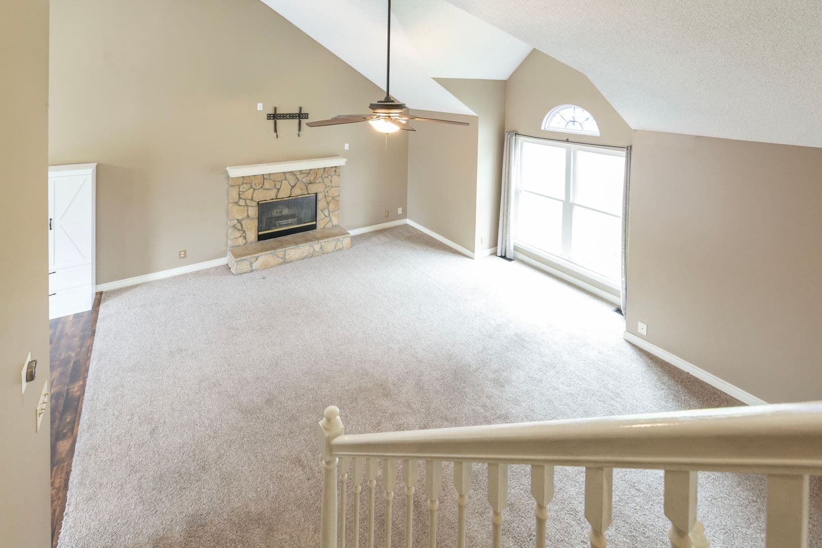 Olathe House: 16131 S Matt Ct