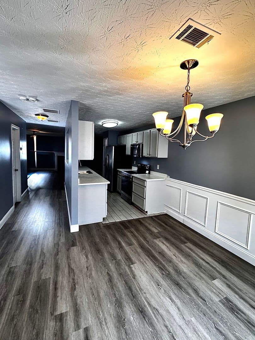 Decatur House: 2747 Vining Ridge Terrace