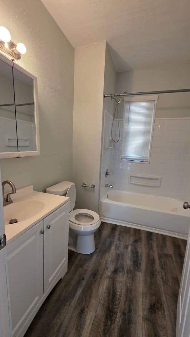 Kansas City House: 334 Mersington Ave