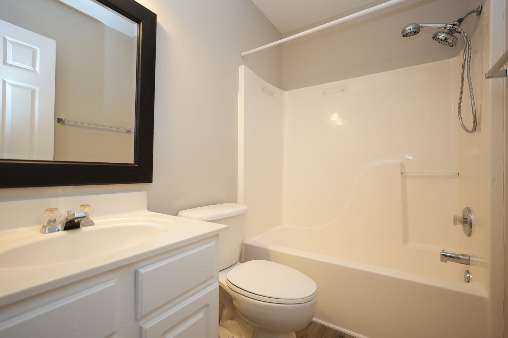 Matthews Townhome: 8065 Stoneham Ct