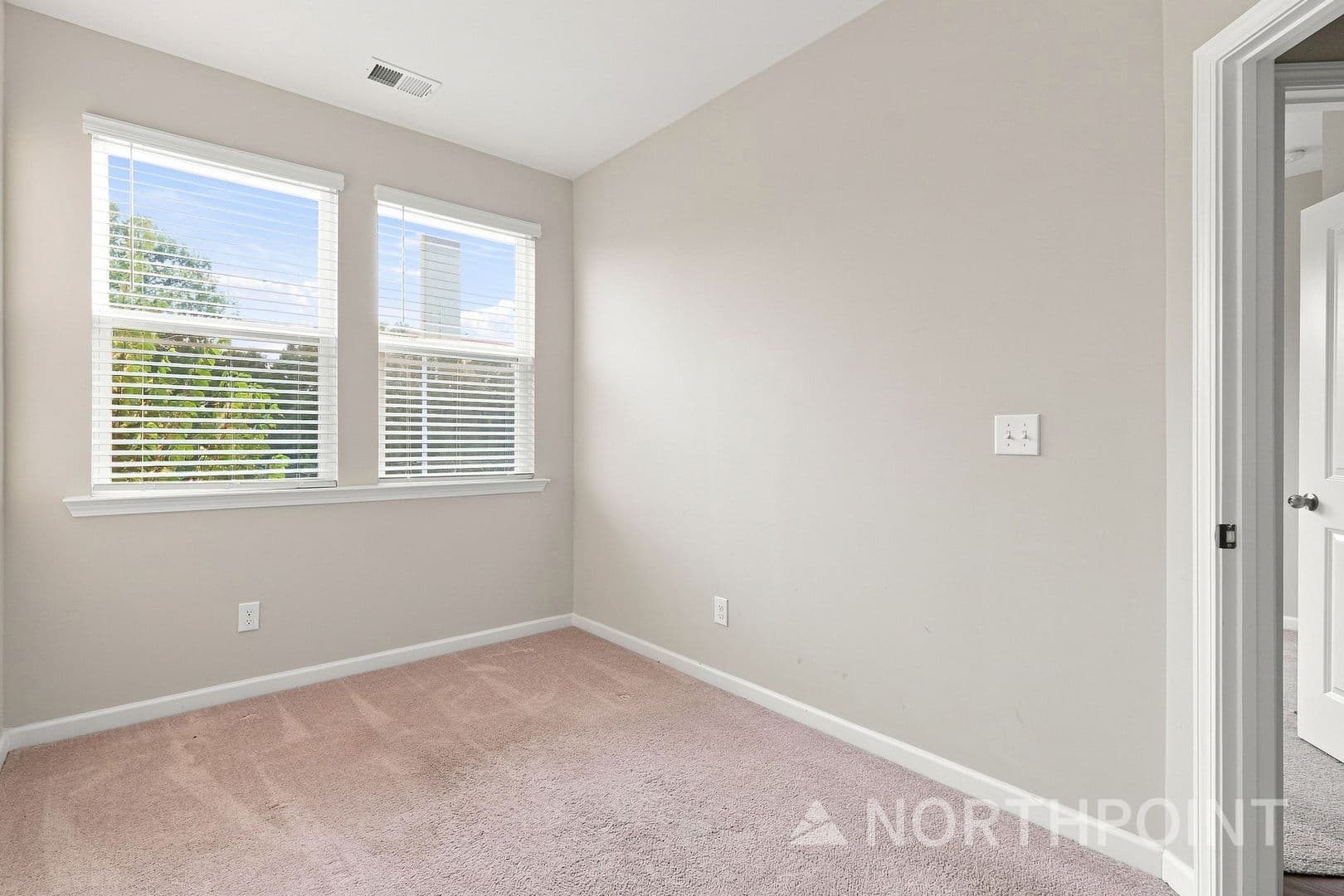 Scottdale Apartment: 3253 Herald Drive
