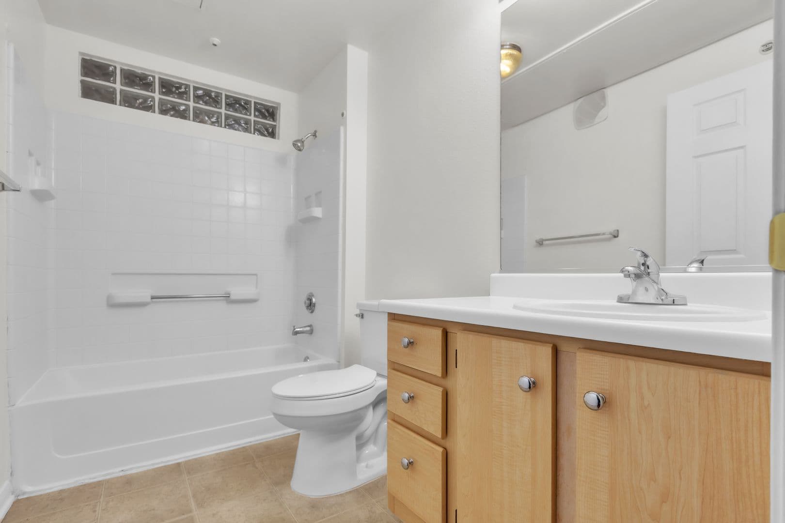 Roseville Apartment: 701 Gibson Dr