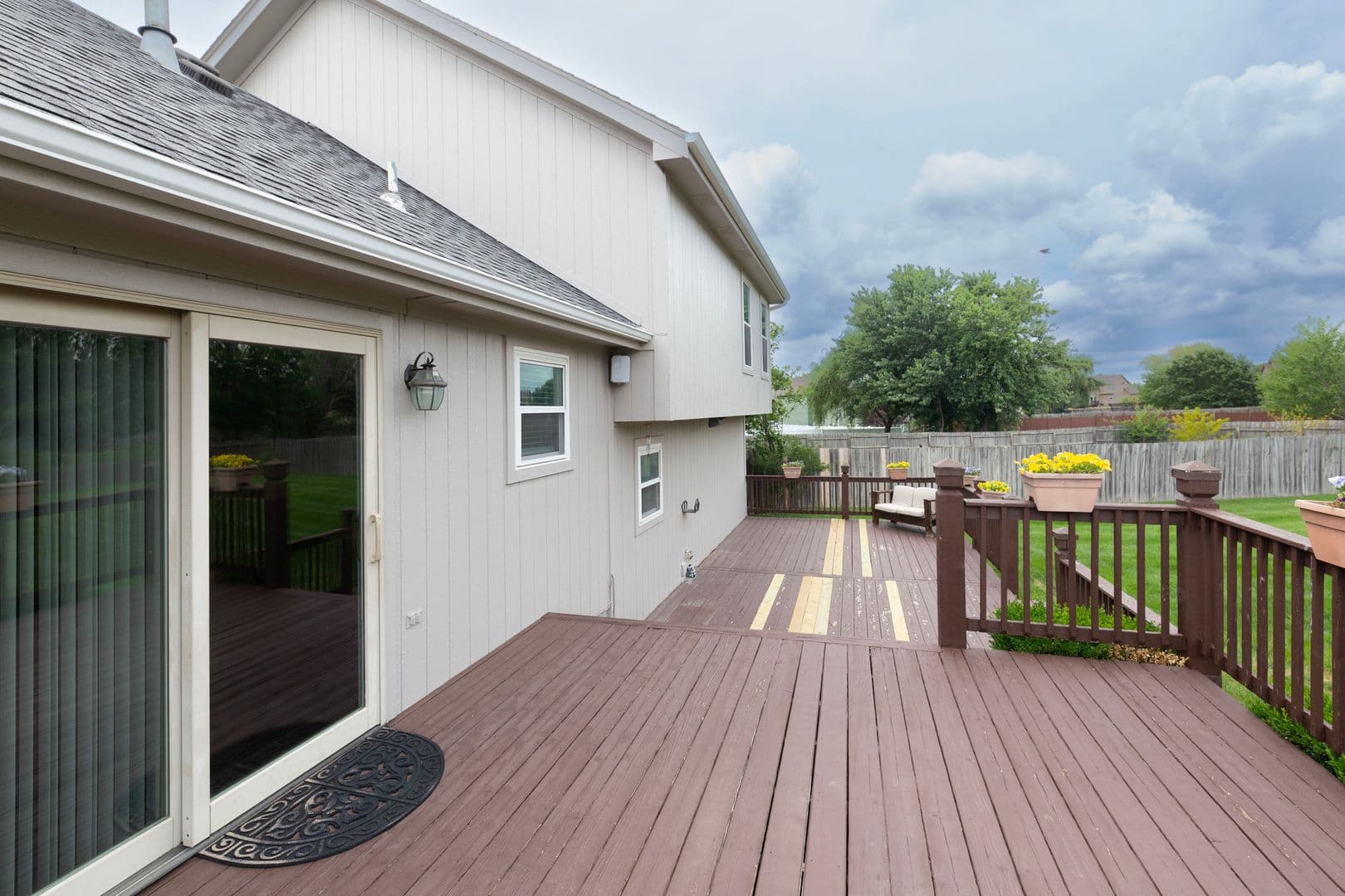 Olathe House: 16131 S Matt Ct