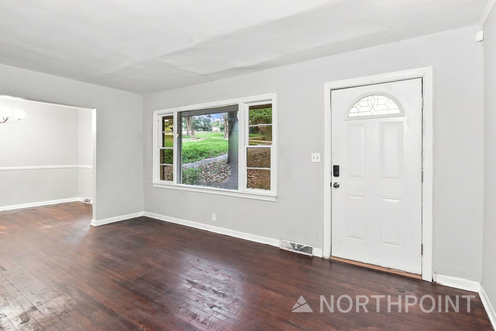 Decatur House: 1003 Forrest Blvd