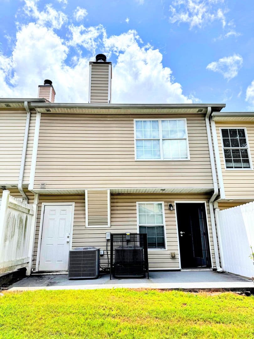 Decatur House: 2747 Vining Ridge Terrace