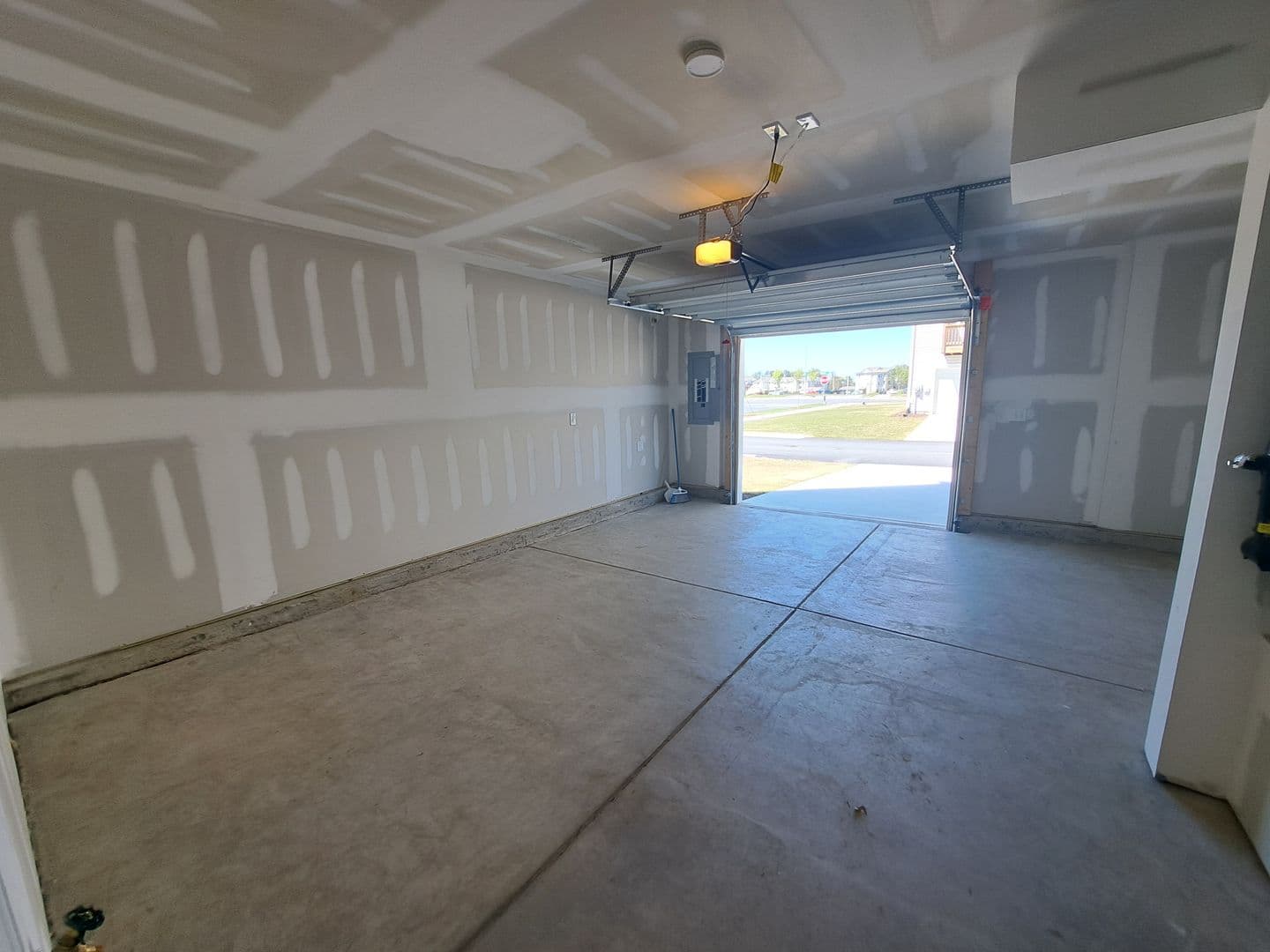 Raleigh Townhome: 2728 Chert Ln