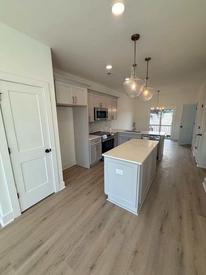 Charlotte Townhome: 6038 Old Pineville Rd