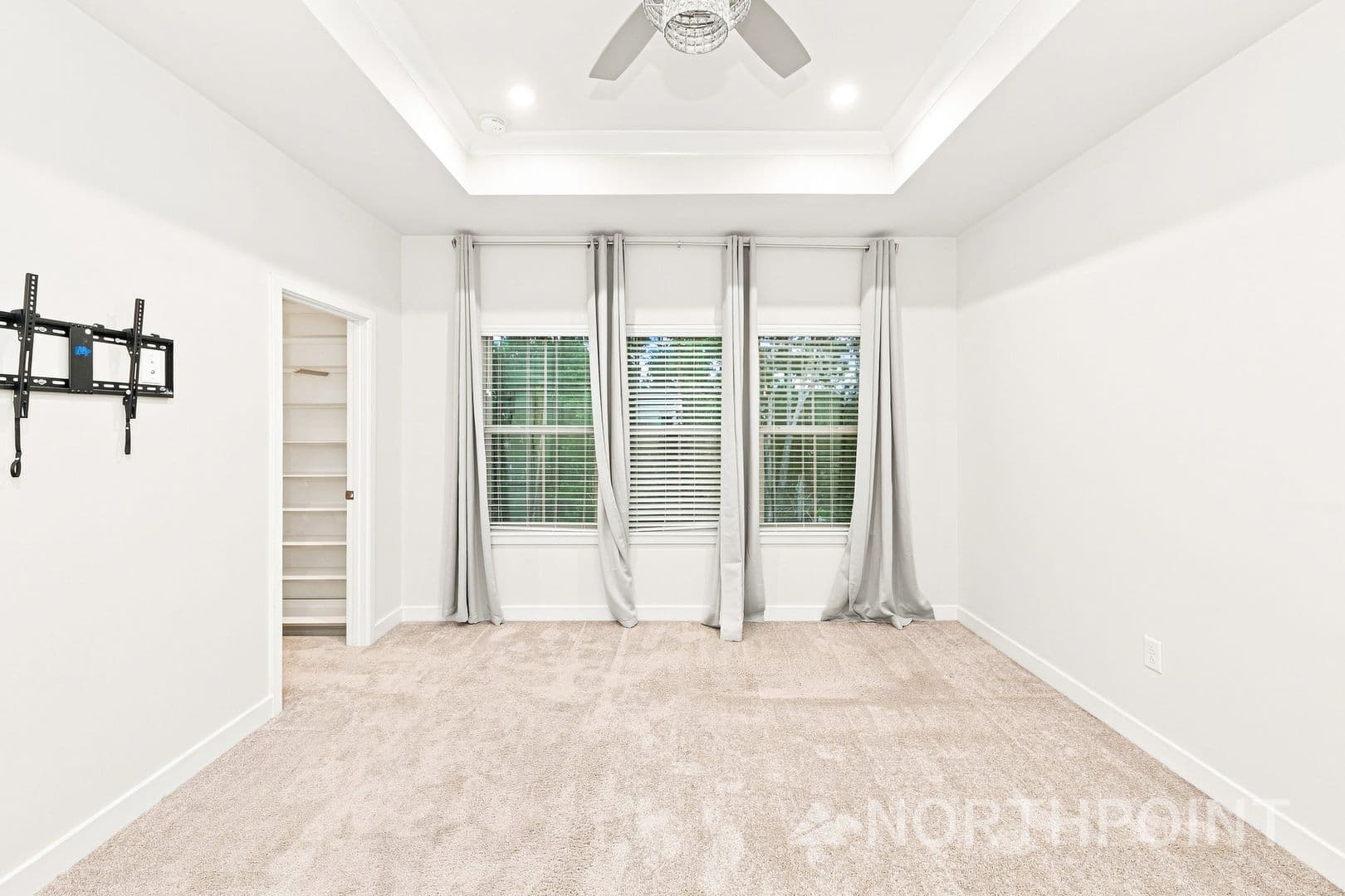 Cary Townhome: 934 Channing Park Cir