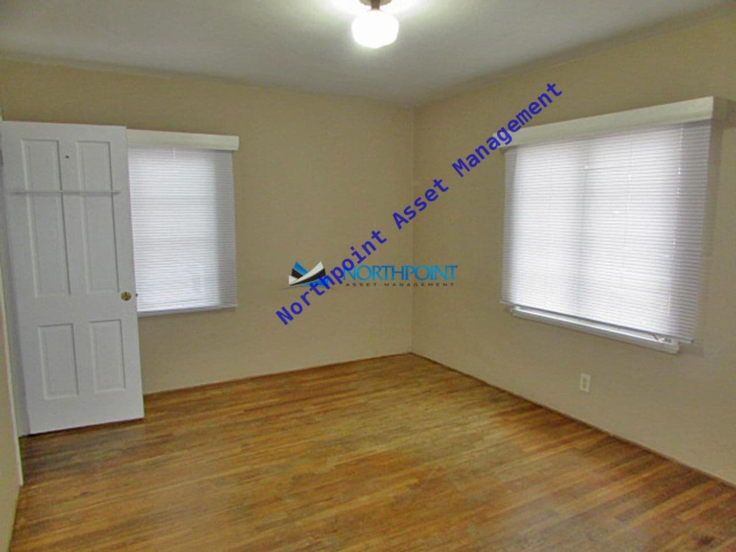 Riverside House: 6646 Palm Ave