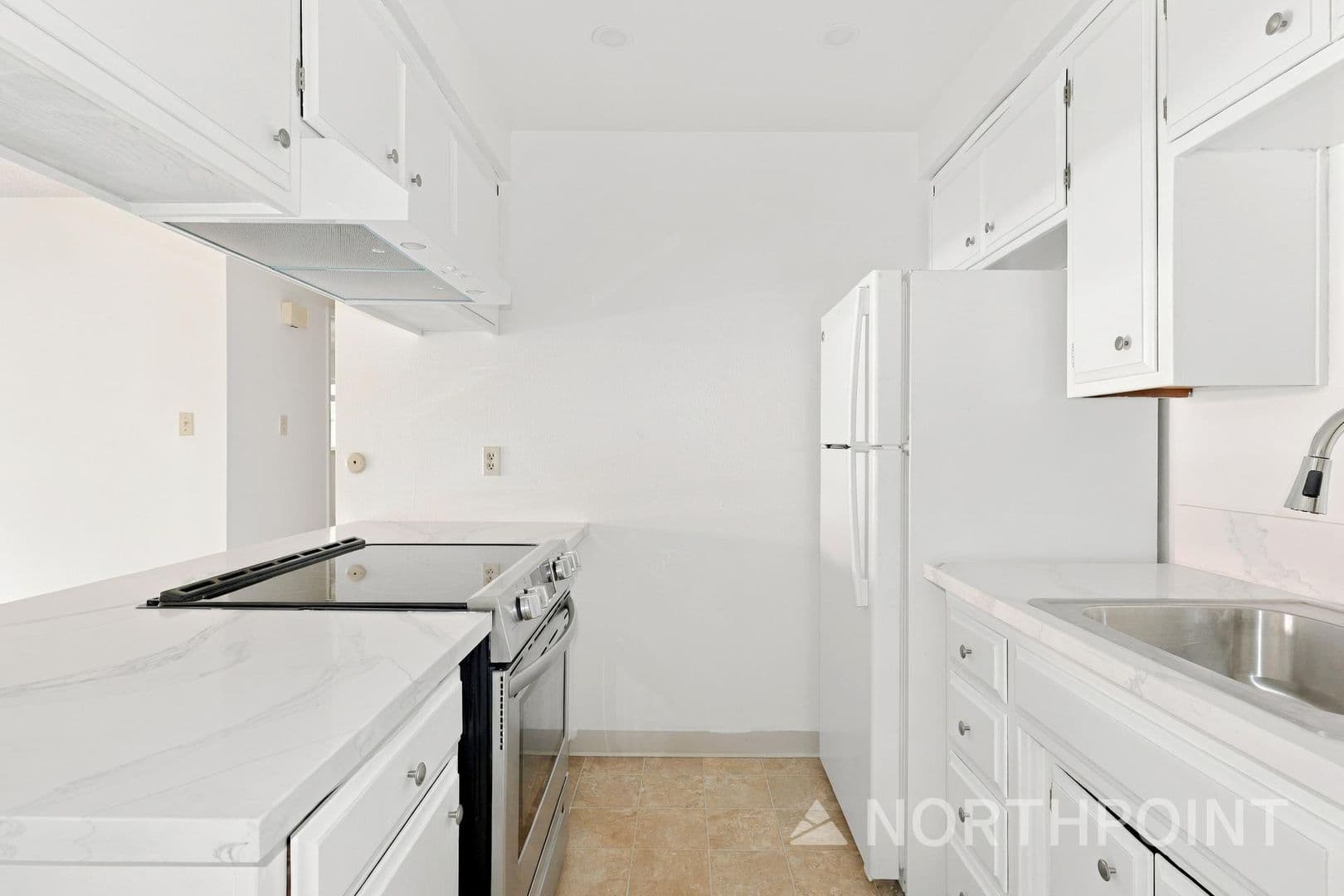 Carmichael Apartment: 5311 & 5313 Gibbons Drive