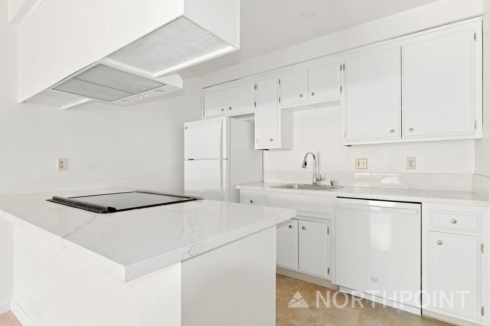 Carmichael Apartment: 5311 & 5313 Gibbons Drive