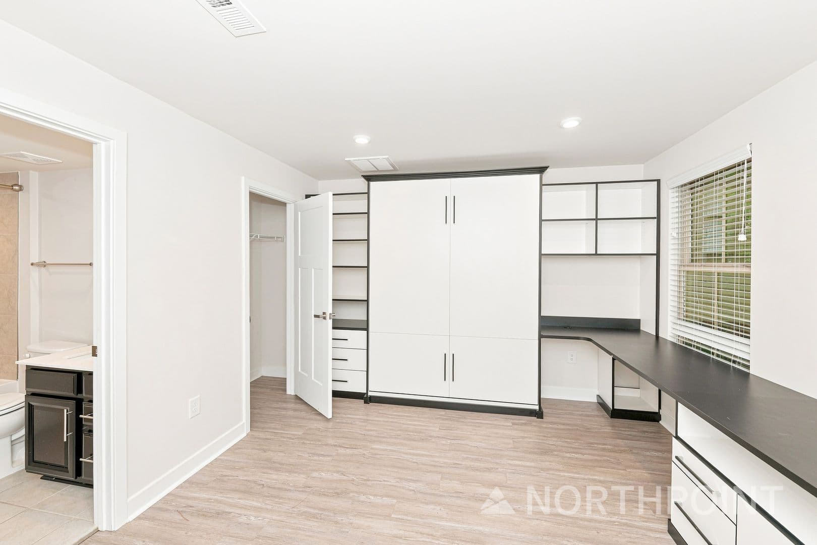 Cary Townhome: 934 Channing Park Cir