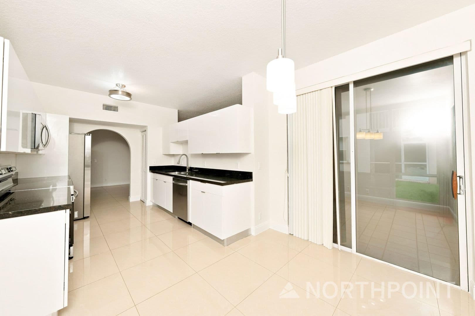 Boca Raton House: 8530 Via Romona