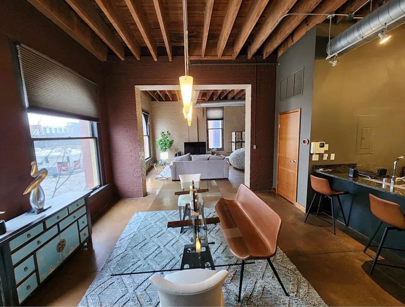 Louisville House: 309 E Market St Unit 313