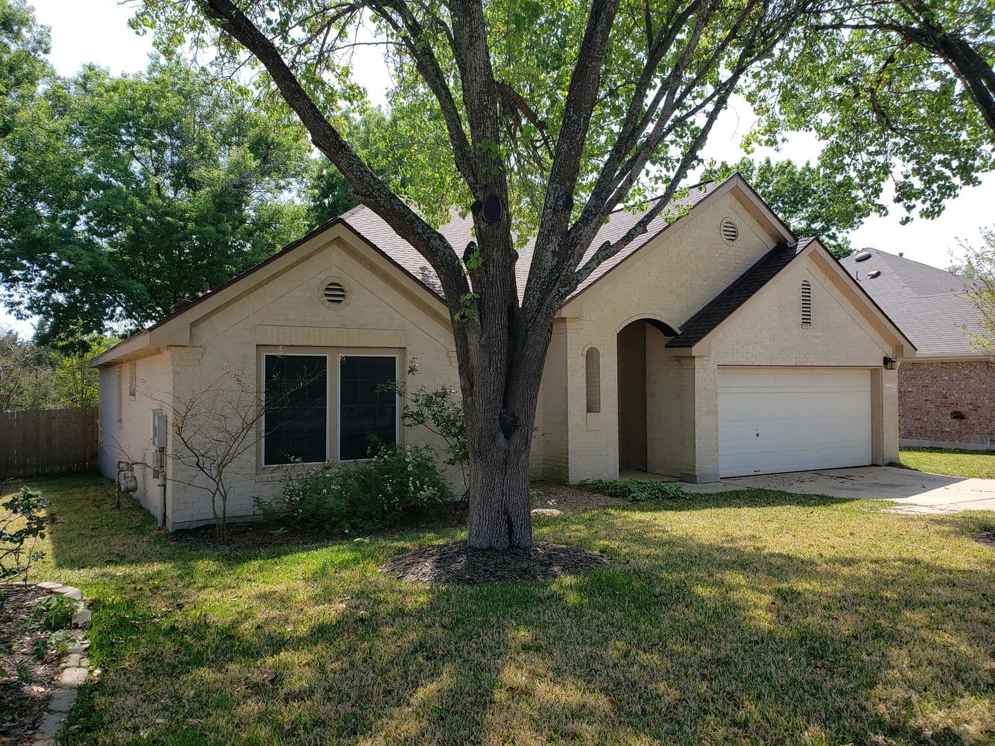 Cedar Park House: 1223 Red Ranch Cir