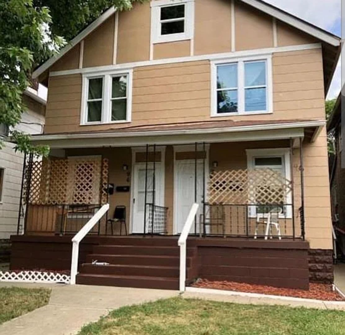Columbus Apartment: 94-96 N Hague Ave