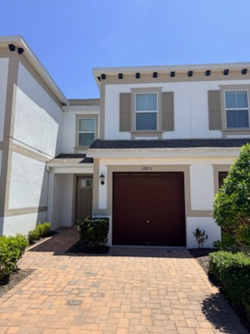 Lutz Townhome: 18873 Noble Caspian Dr