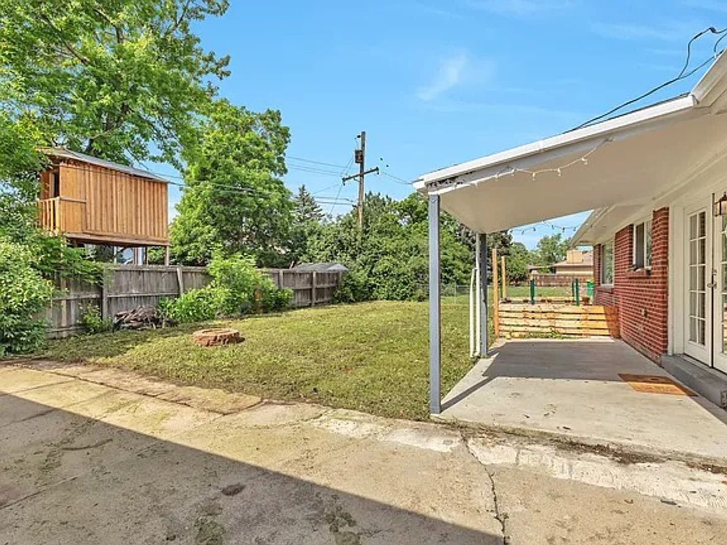Aurora House: 13508 E 5th Pl