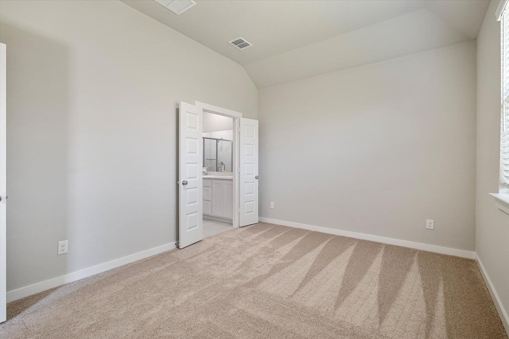 McKinney House: 602 Cottagewood