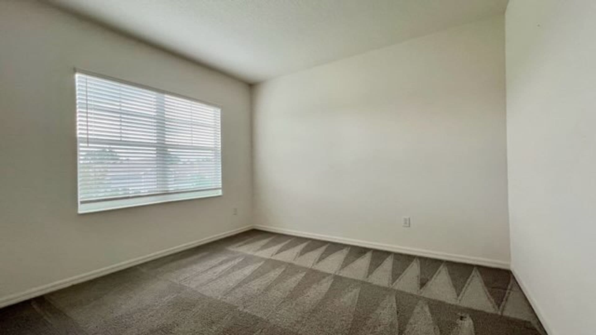 Winter Garden Townhome: 7670 Bowery Dr