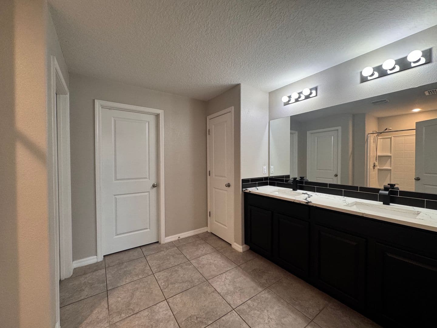 Wimauma House: 10164 Carloway Hills Dr