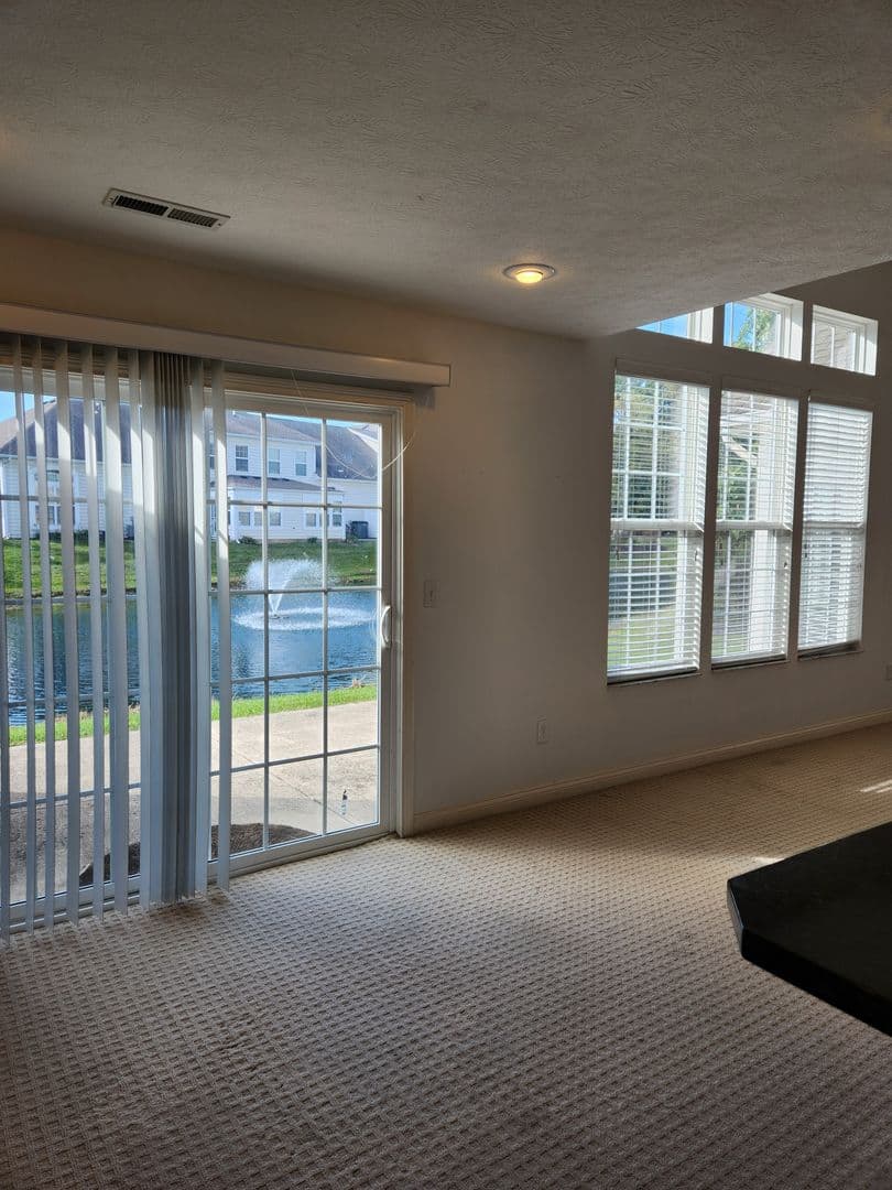 Columbus Condo: 5087 Dinard Way