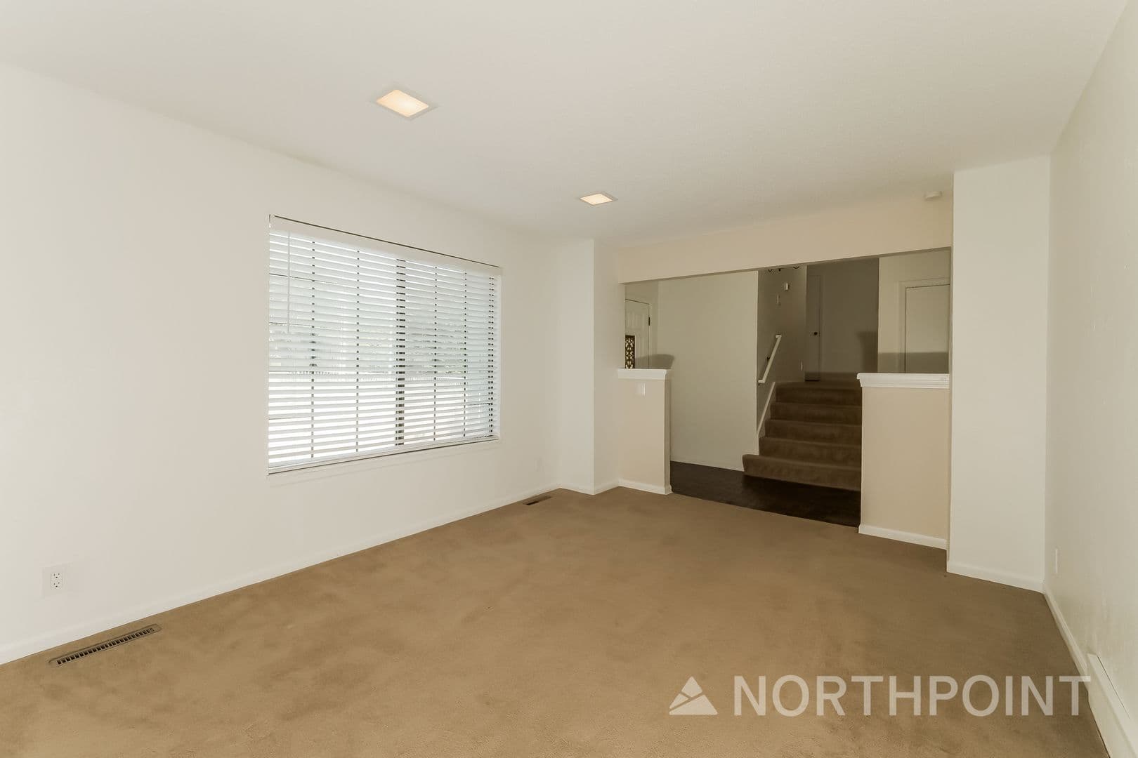 Overland Park House: 15045 Switzer Rd