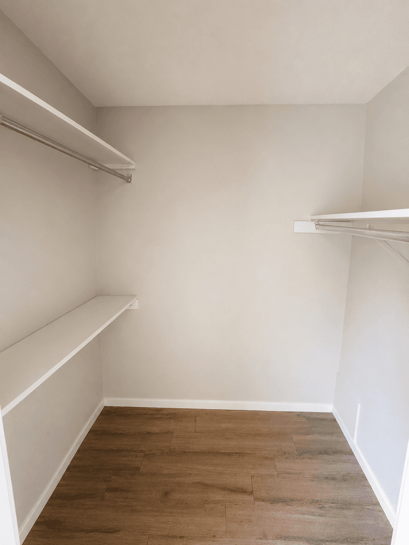 Austin Apartment: 8807 Redfield Ln