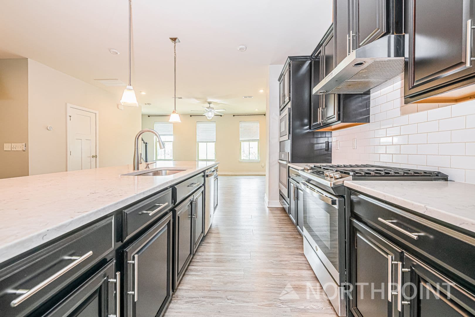 Cary Townhome: 934 Channing Park Cir