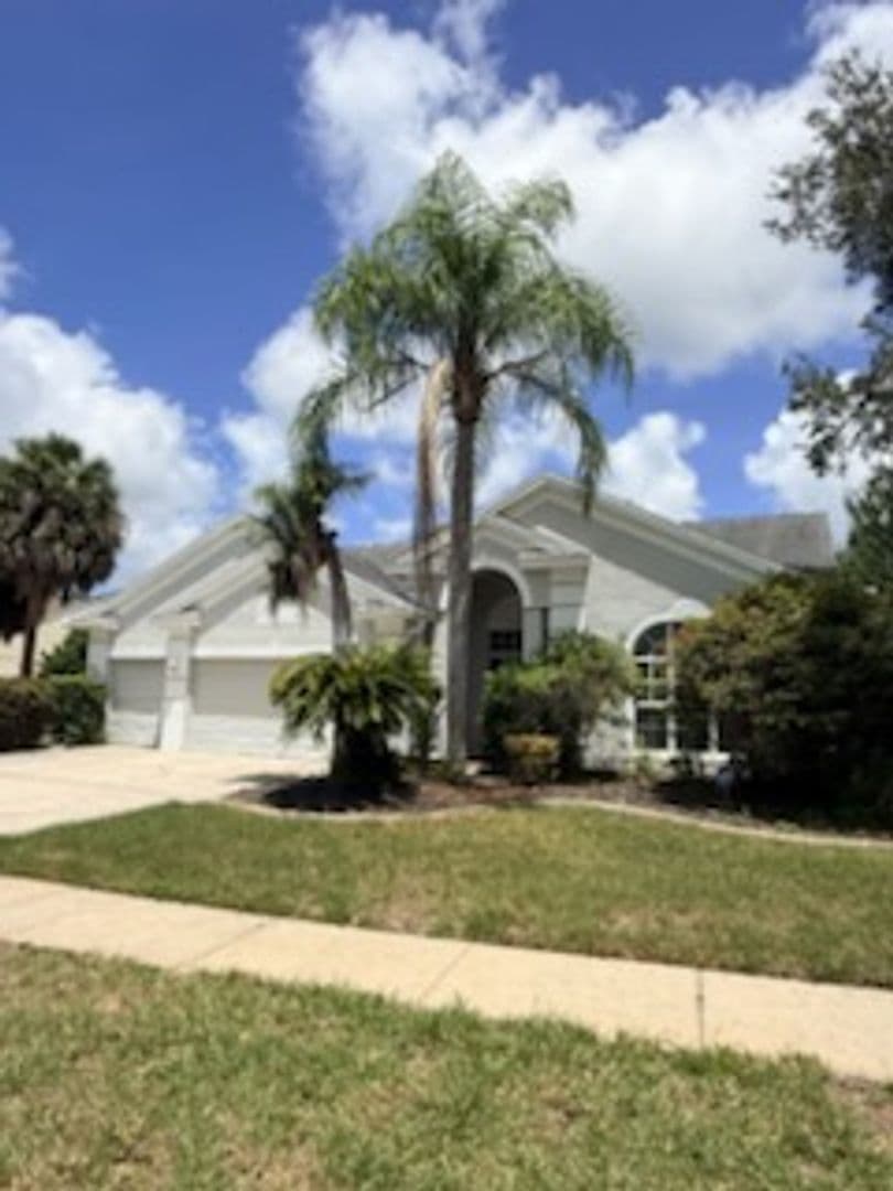 Palm Harbor House: 4351 Ellinwood Blvd