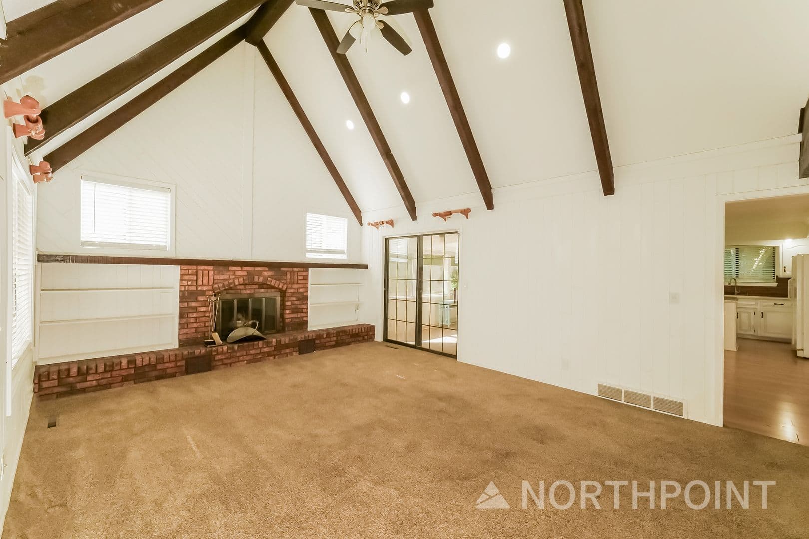 Overland Park House: 15045 Switzer Rd