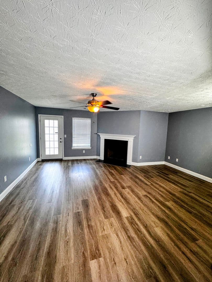 Decatur House: 2747 Vining Ridge Terrace