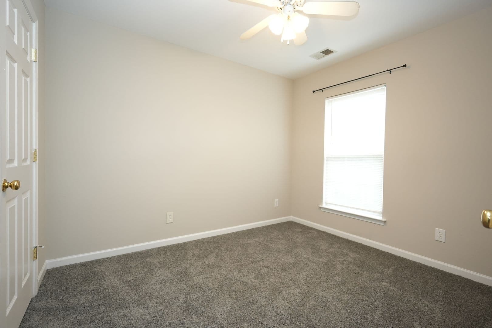Matthews Townhome: 8065 Stoneham Ct