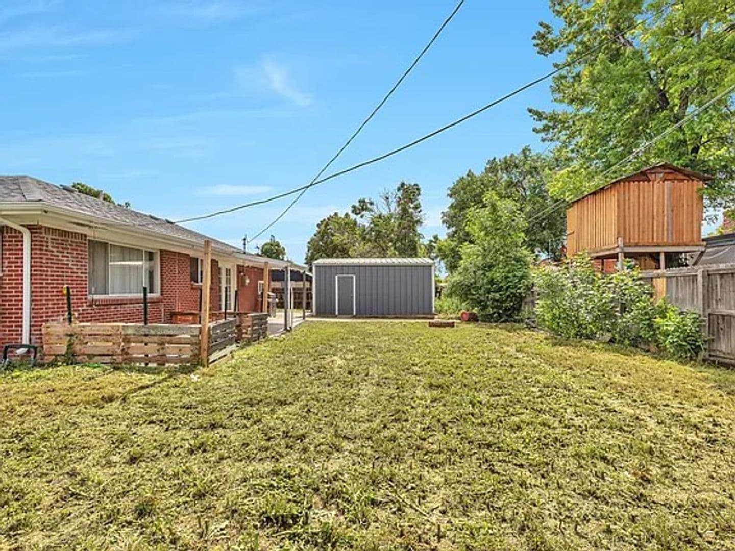 Aurora House: 13508 E 5th Pl