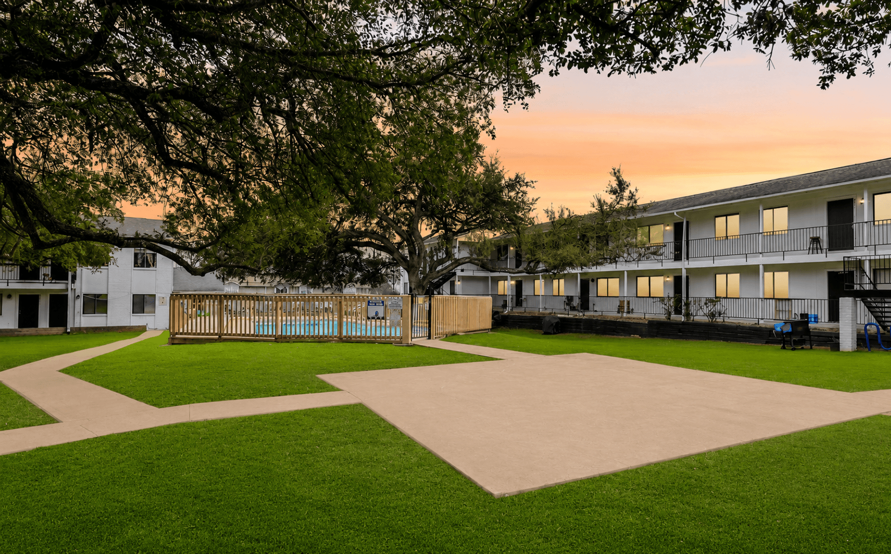 Austin Apartment: 2201 W William Cannon Dr