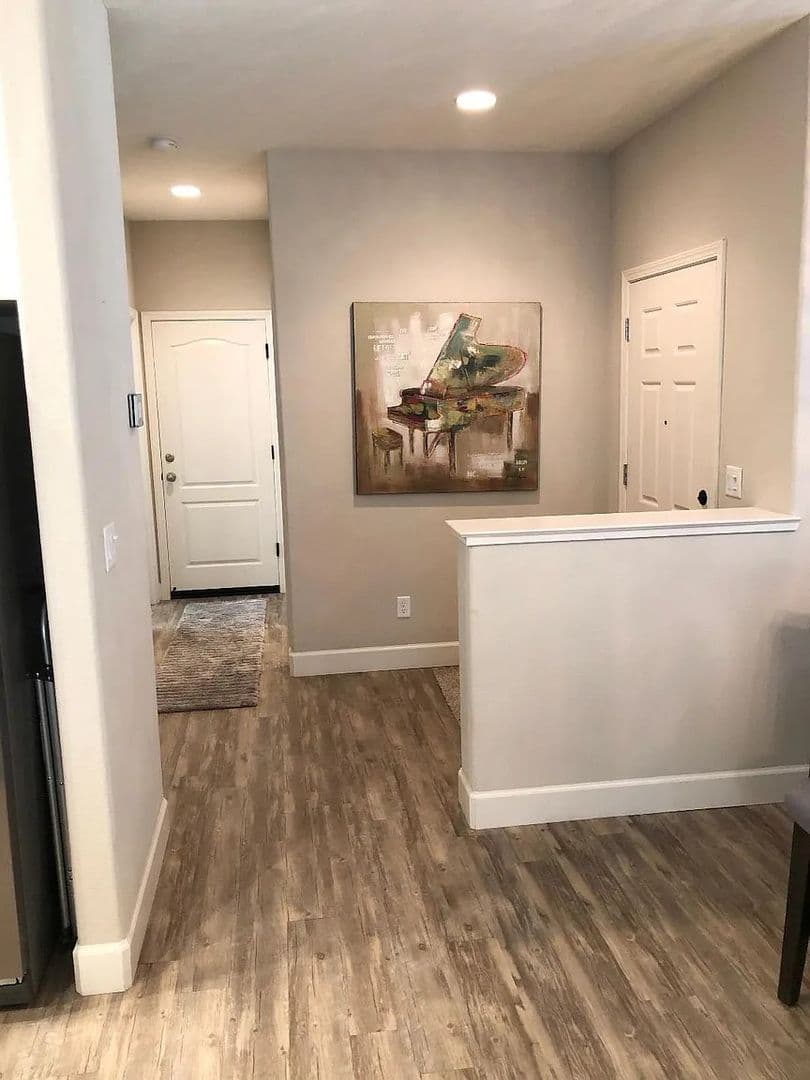Fair Oaks House: 6404 Brando Loop