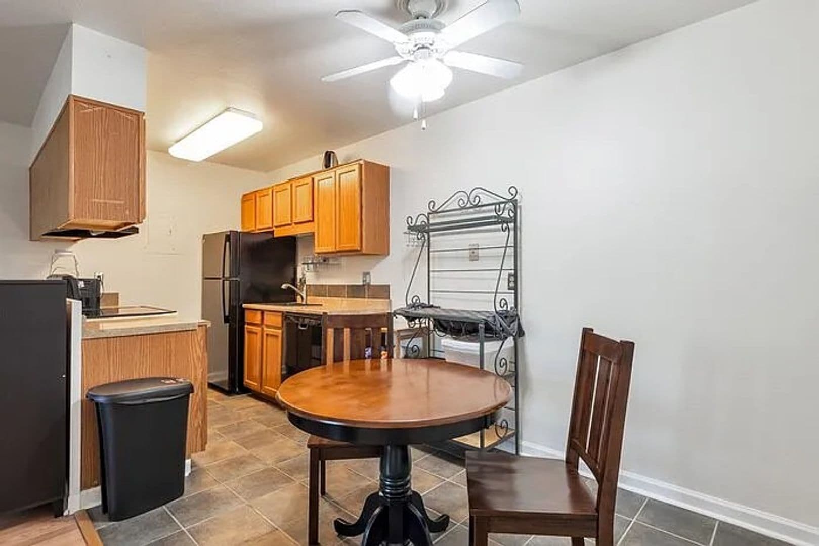 Boulder House: 850 W Moorhead Cir Apt 1D