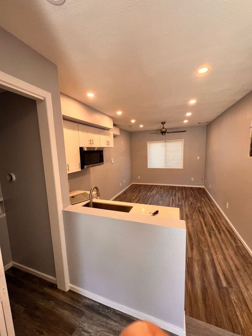 San Diego Apartment: 6234 Stanley Ave, Unit 3