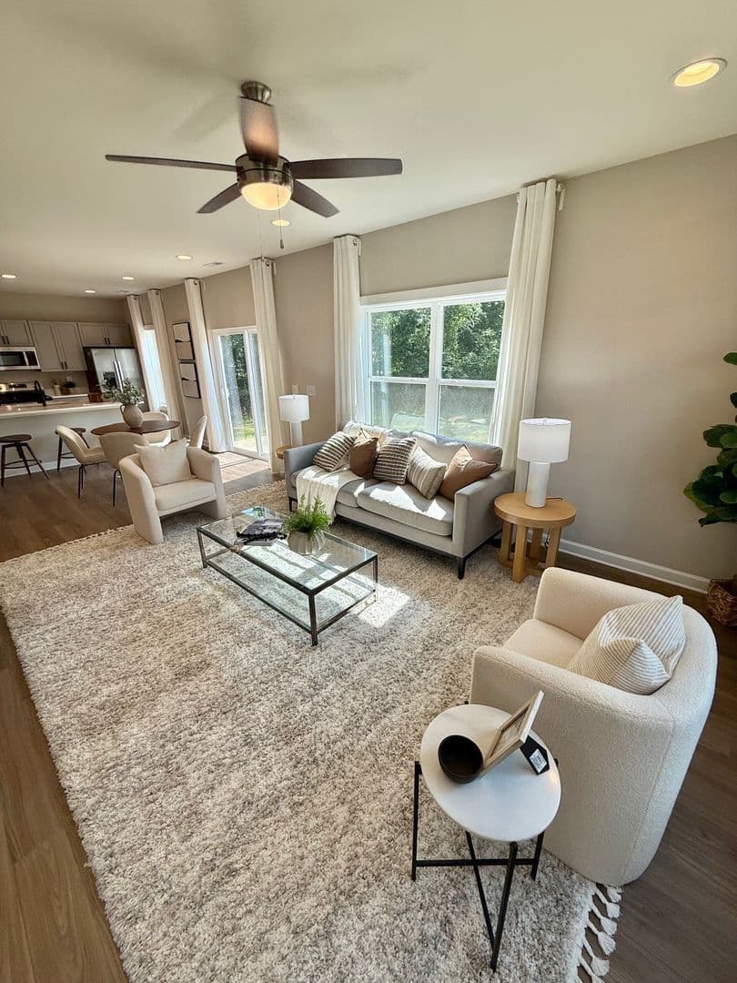 Charlotte House: 8029 Joy Crossing Ln