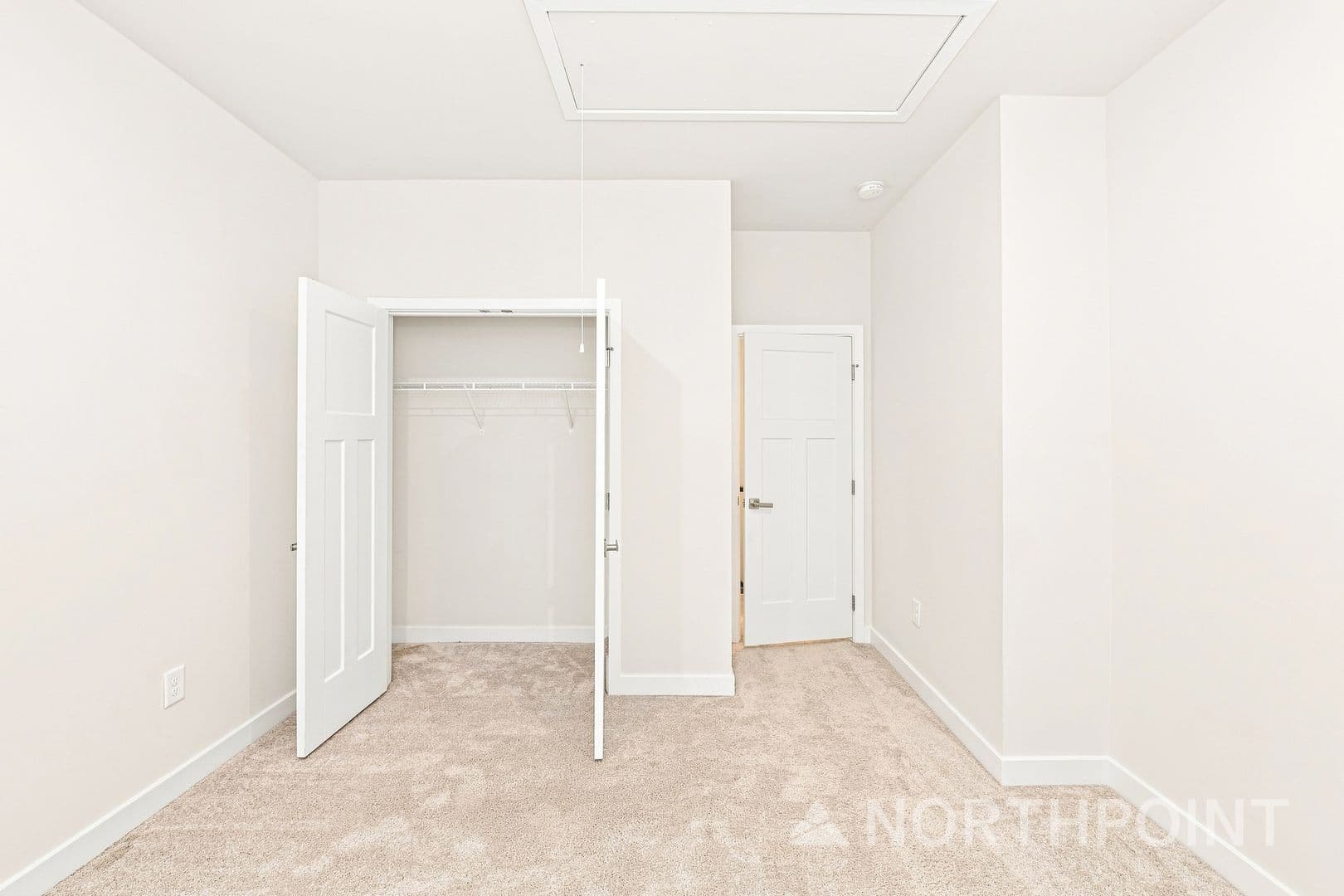 Cary Townhome: 934 Channing Park Cir