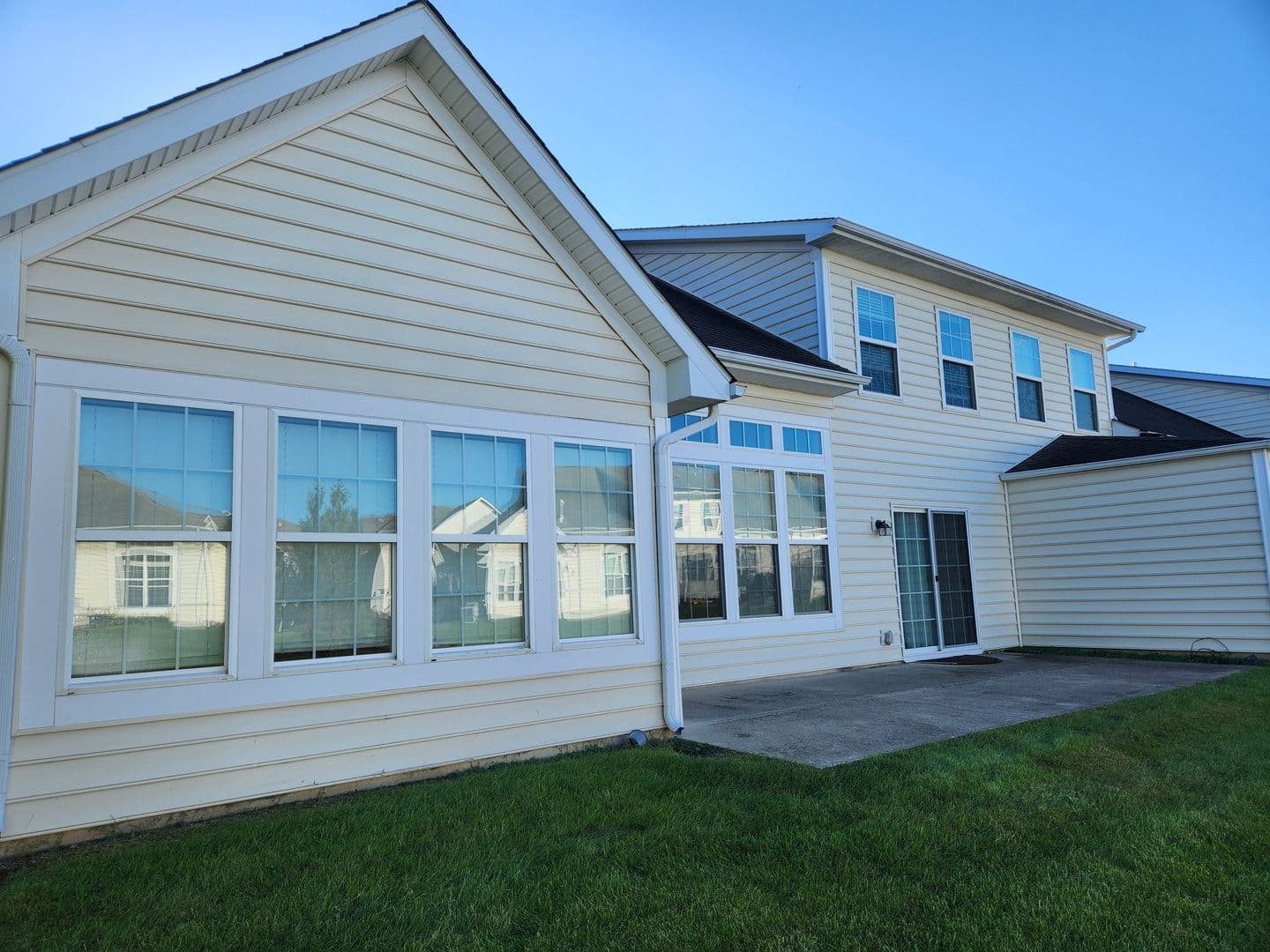 Columbus Condo: 5087 Dinard Way
