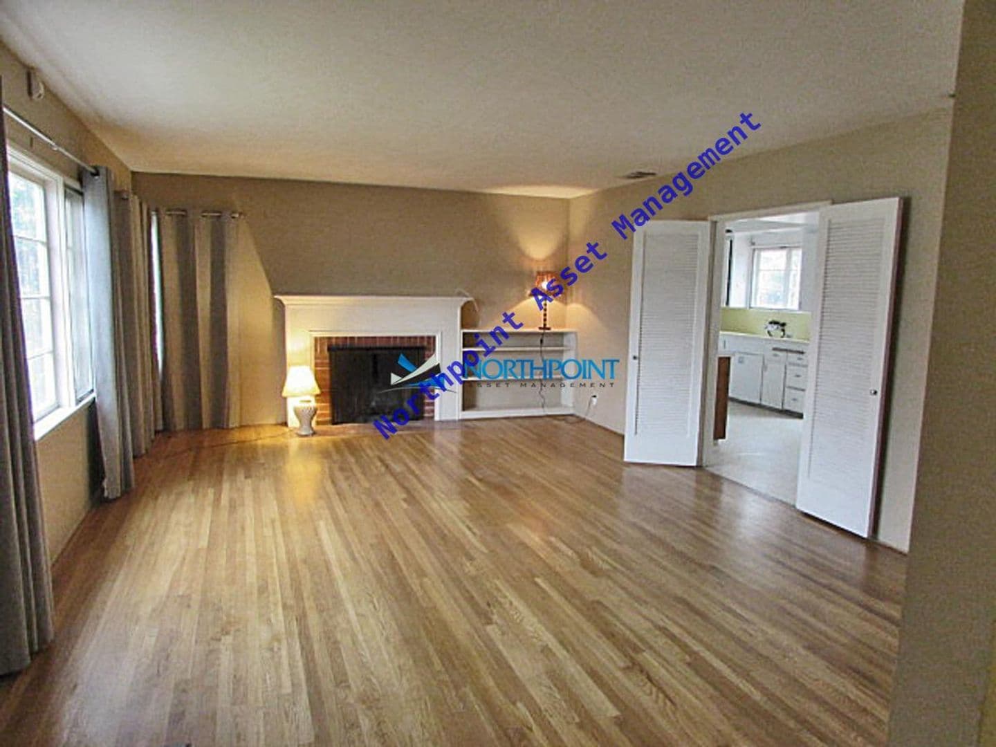 Riverside House: 6646 Palm Ave