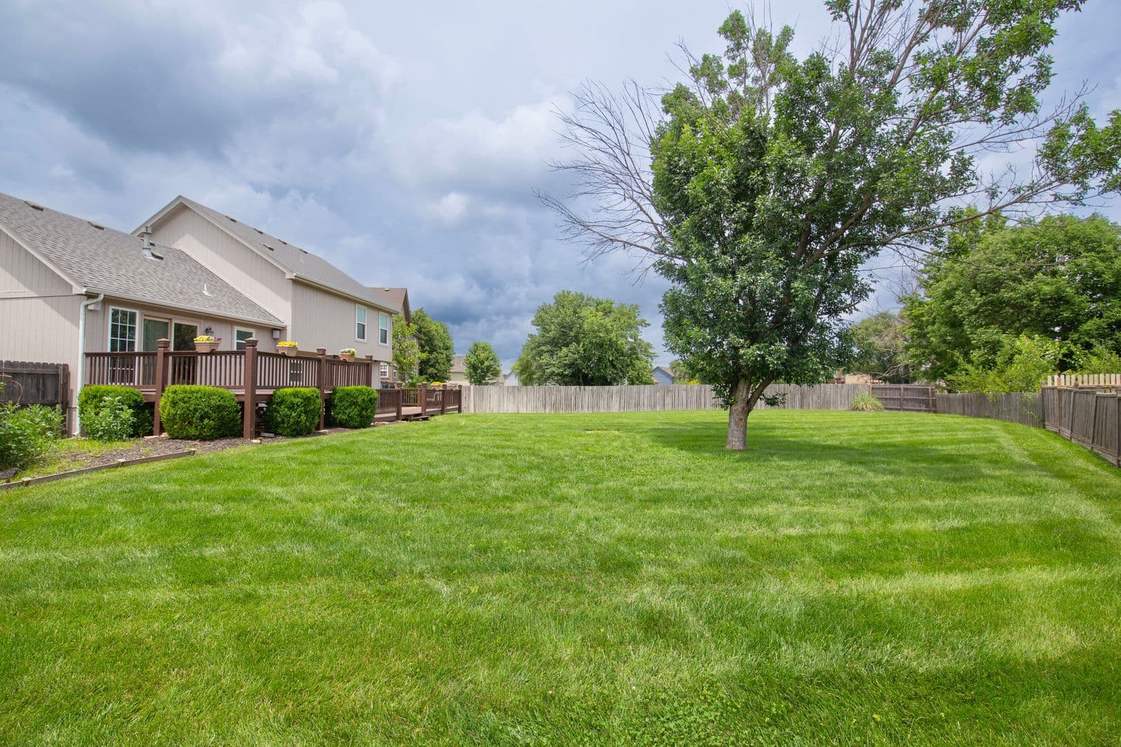 Olathe House: 16131 S Matt Ct