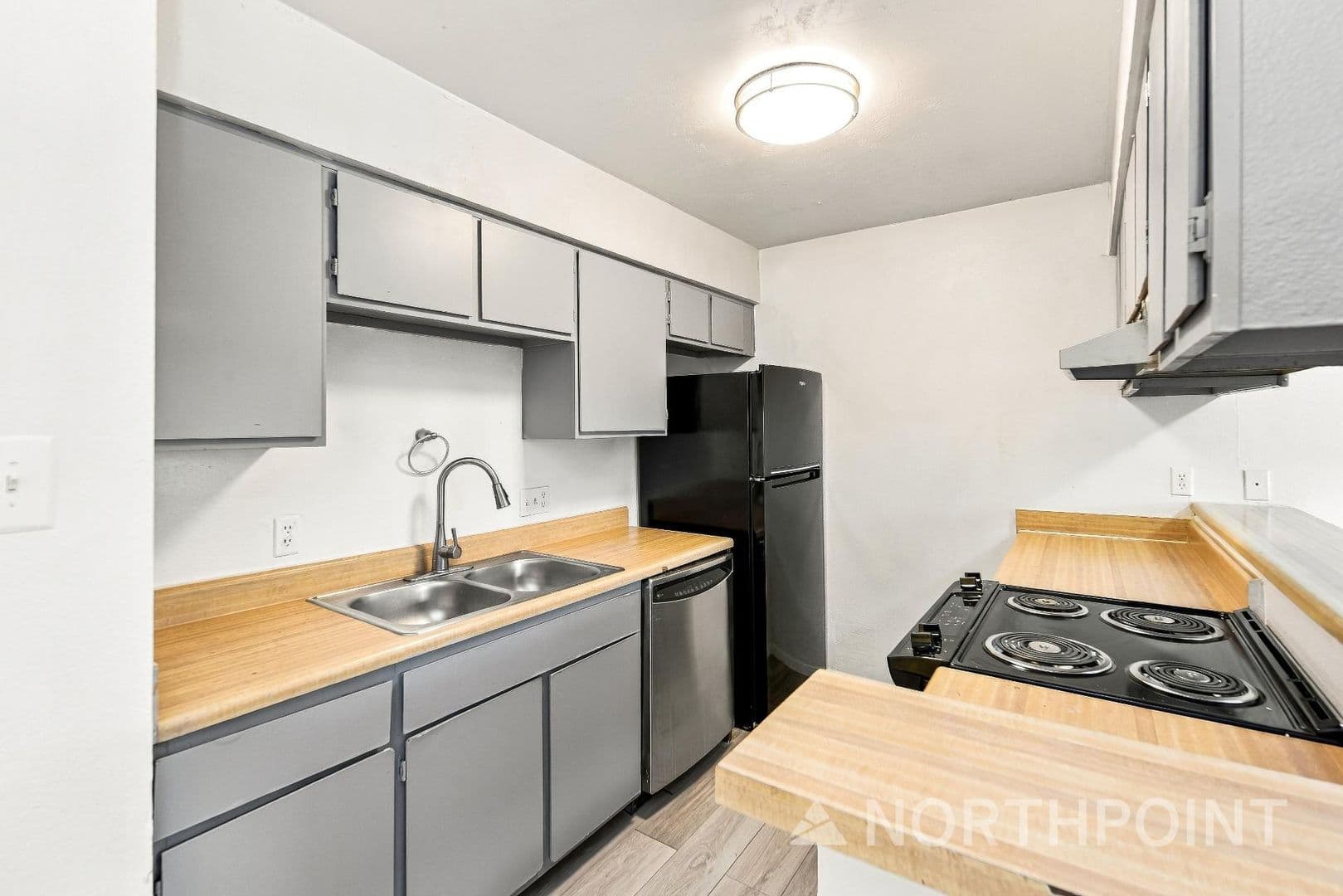 Austin Apartment: 2201 W William Cannon Dr