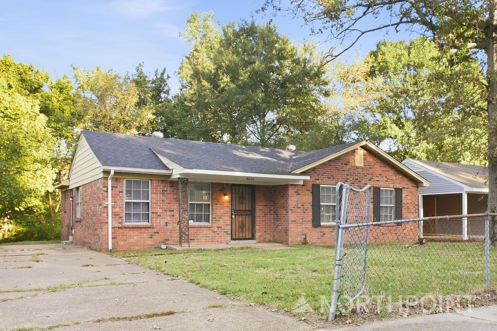 Memphis House: 5058 Blacksmith Dr