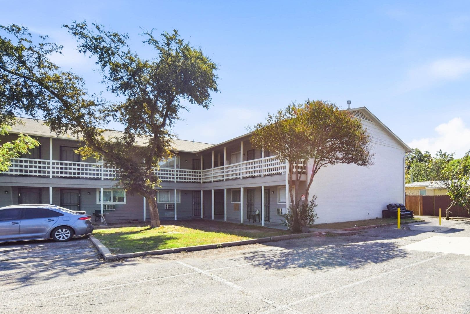 Austin Apartment: 8807 Redfield Ln