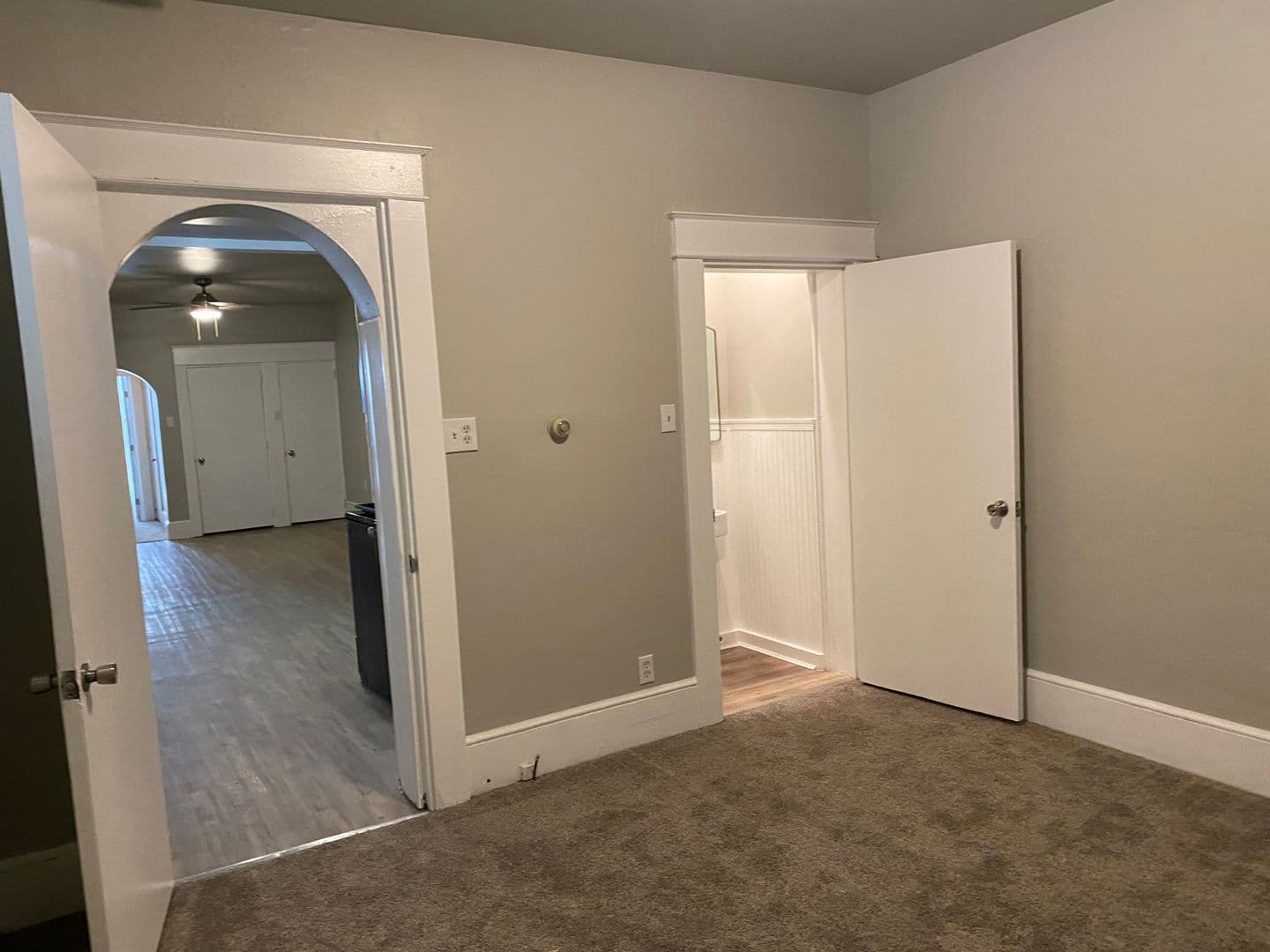 Lancaster Apartment: 219-221 N. Mulberry St.