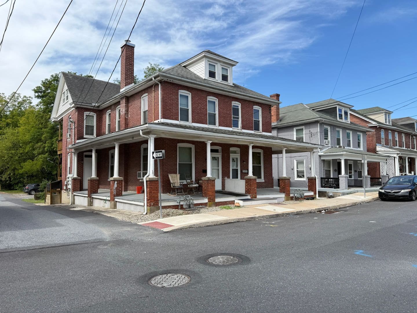 Elizabethtown Apartment: 36-38 N Poplar St.